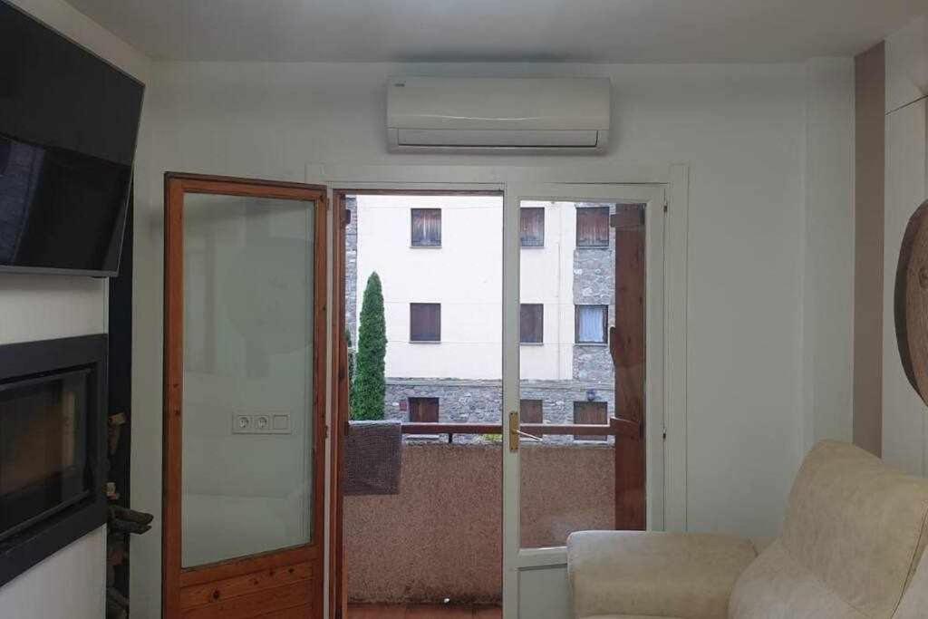 Acogedor Apartamento En El Pirineo Aragones Villanua Ngoại thất bức ảnh
